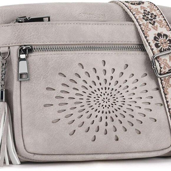 Crossbody Purse for Women，Small Crossbody Bags Trendy Vegan Leather Shoulder bag - Picture 1 of 6
